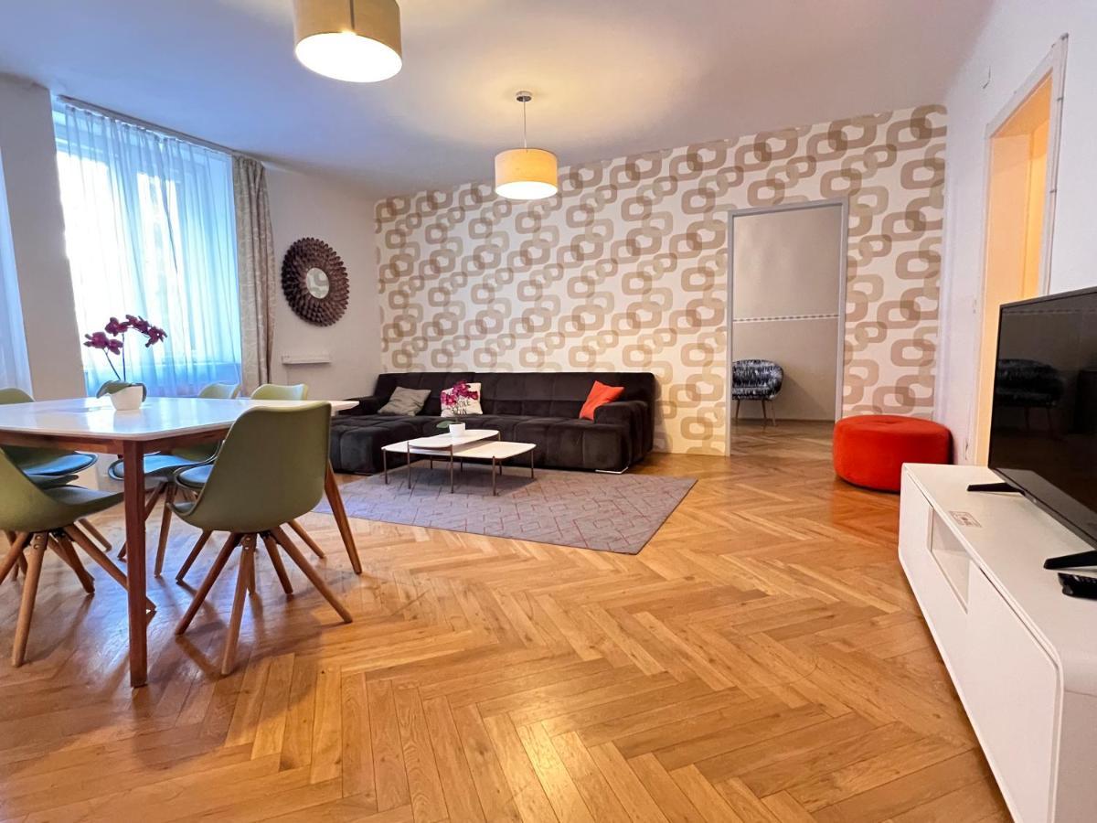 Exclusive Apartment Center Vienna Luaran gambar